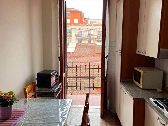 Appartamento trilocale in affitto in Via Carlo del Greco, Careggi Rifredi Dalmazia, Firenze