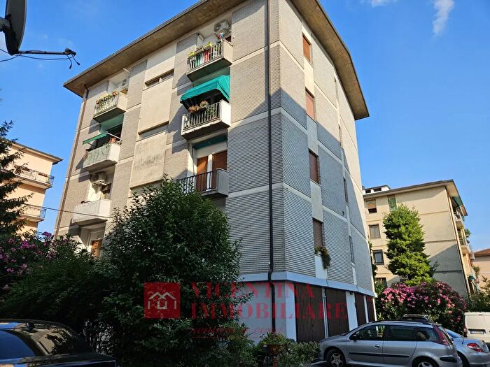 Appartamento trilocale in vendita in Via Guicciardini, Vicenza