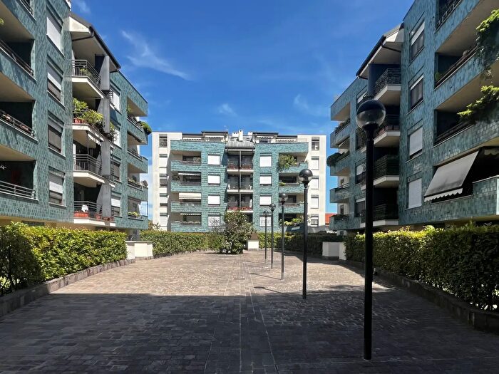 Appartamento quadrilocale in vendita in Via Bologna, Segrate