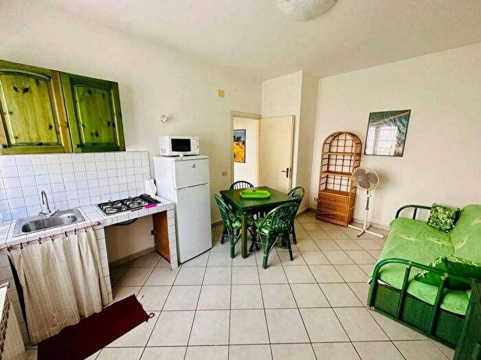 Appartamento trilocale in affitto in Castiglione Paese, Castiglione della Pescaia