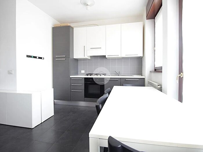 Appartamento monolocale in vendita in Viale Carlo Espinasse, Milano