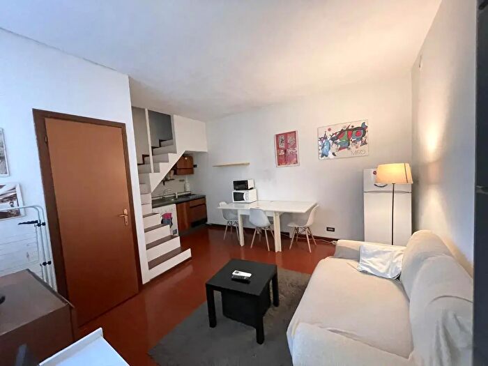 Appartamento bilocale in affitto in Corso San Gottardo, Milano