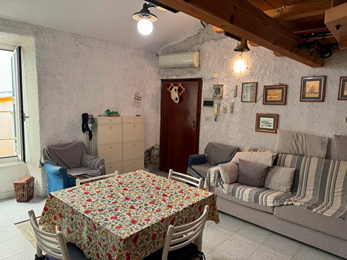 Appartamento monolocale in vendita in Santo Stefano Al Mare