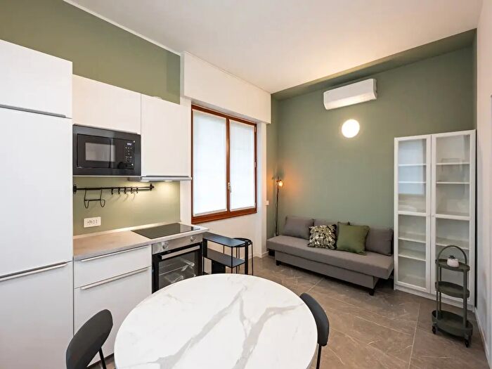 Appartamento bilocale in affitto in Viale Lombardia, Milano