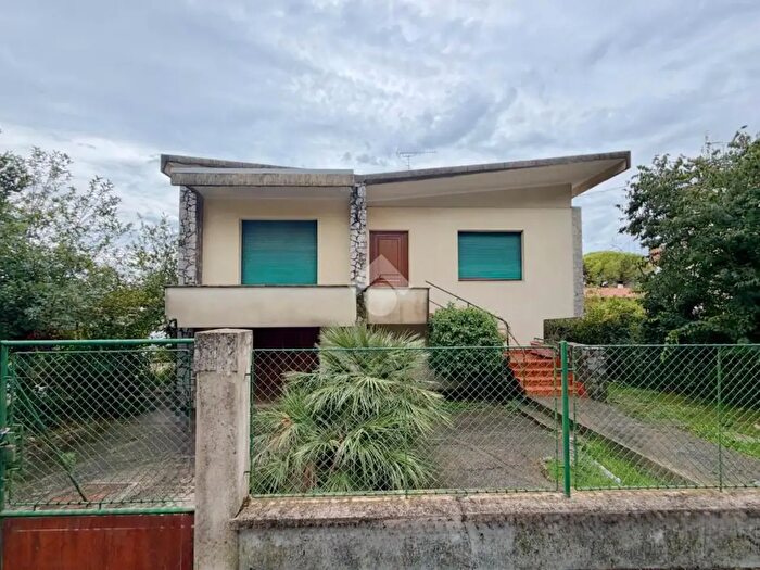 Casa trilocale in vendita in Via Romana, Monfalcone