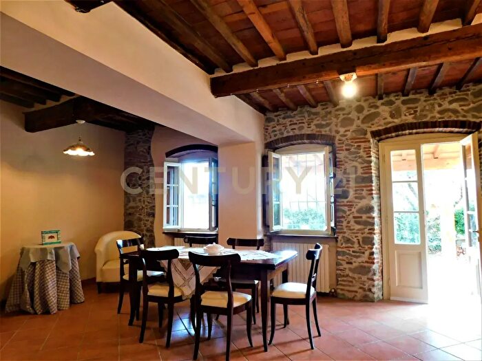 Casa in affitto in Via delle Ville, Capannori