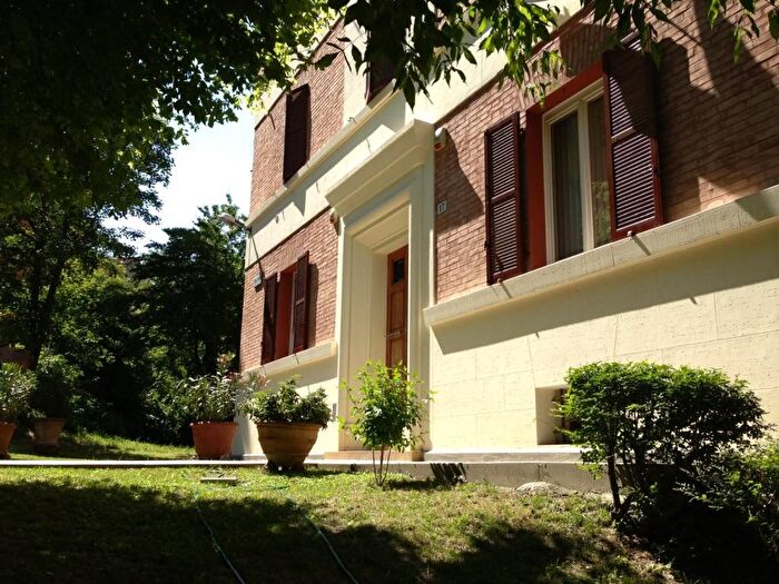 Appartamento trilocale in affitto in Via Mezzacosta, Colli San Mamolo, Bologna