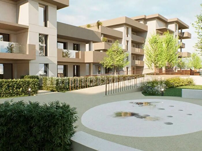 Appartamento trilocale in vendita in Via Antonio Zucchi, San Lazzaro Di Savena