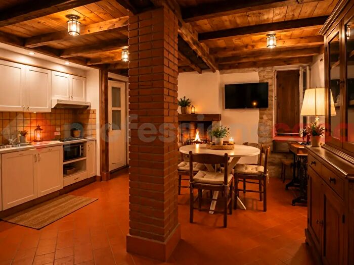 Appartamento trilocale in vendita in Via Santo Stefano, Fiuggi