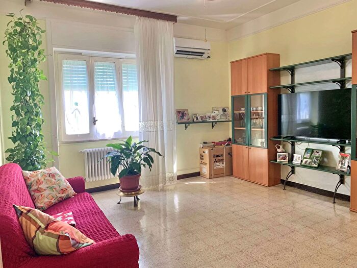 Appartamento con 7 locali in vendita in Guglionesi