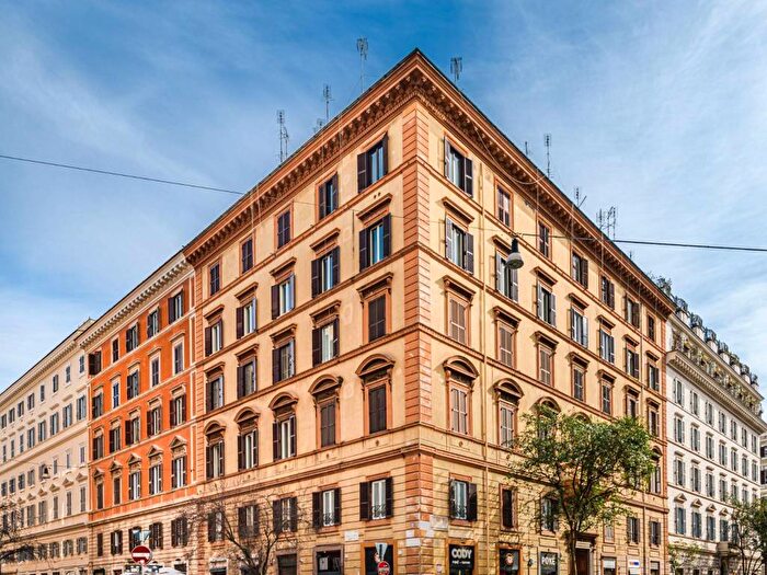 Appartamento trilocale in affitto in Via Ennio Quirino Visconti, Prati, Roma