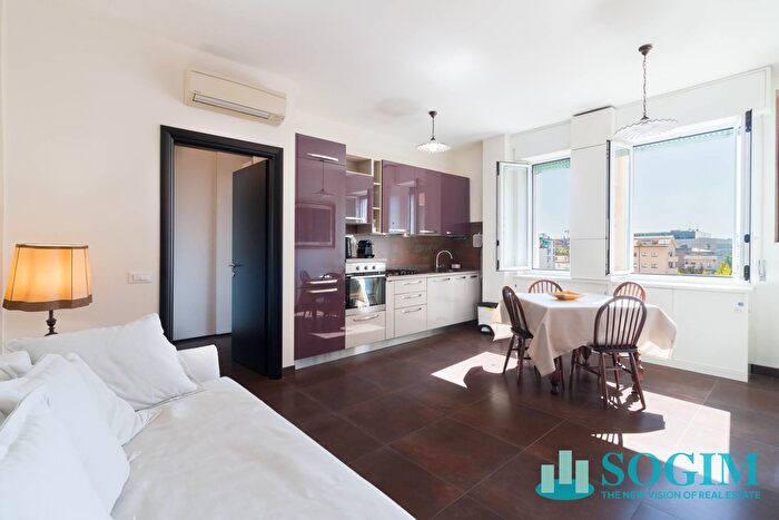 Appartamento bilocale in affitto in Via Lepontina, Milano