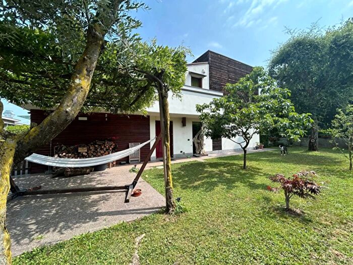 Casa trilocale in vendita in Via Goffredo Mameli Vimercate, Vimercate