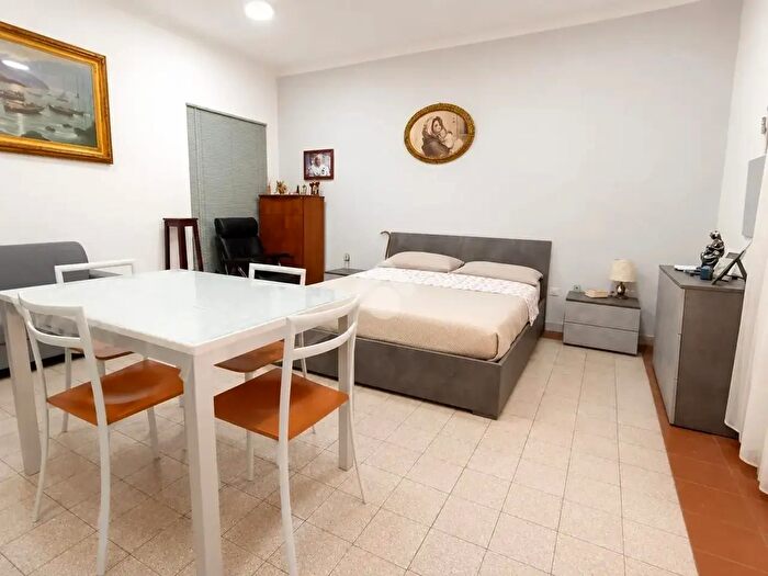 Appartamento bilocale in affitto in Vico Storto Concordia, Napoli