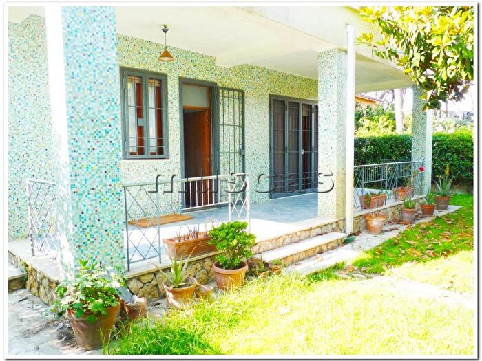 Casa con 5 locali in affitto in Fregene, Fiumicino