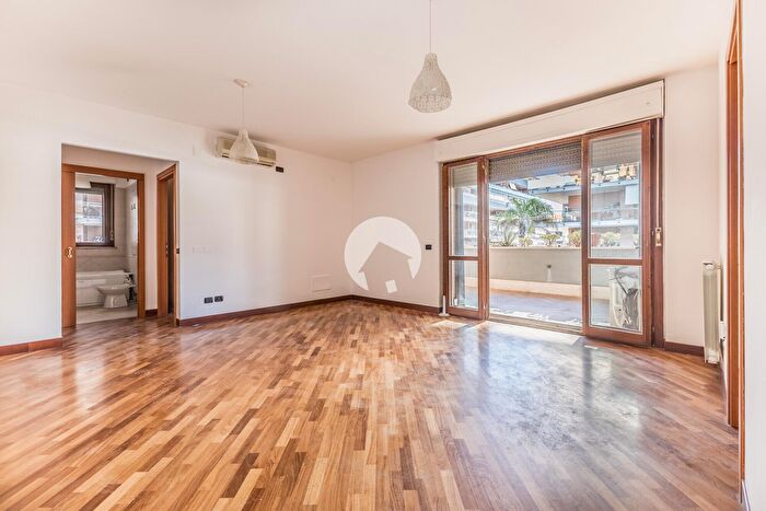 Appartamento bilocale in vendita in Piazza Leon Battista Alberti N, Fiumicino