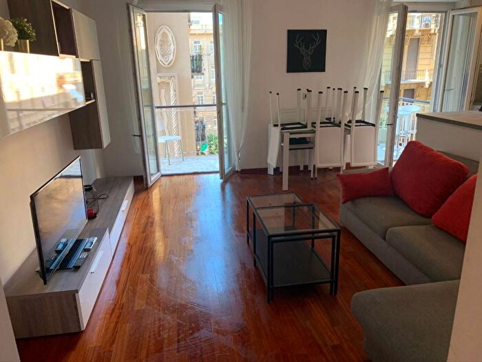 Appartamento con 5 locali in affitto in Via Tolone, Centro Storico, La Spezia