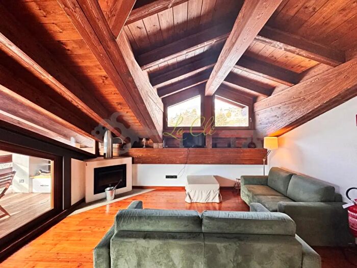 Appartamento trilocale in affitto in Pre Saint Didier