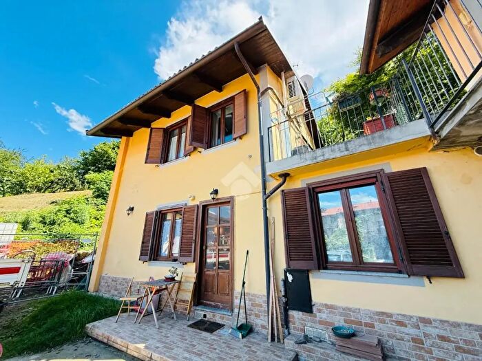 Casa quadrilocale in vendita in Via Roma, Rivoli