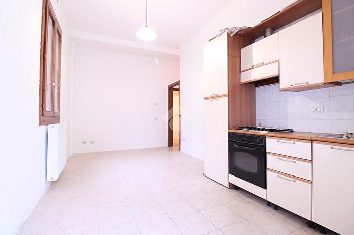 Appartamento bilocale in vendita in Viale G Trissino, Vicenza