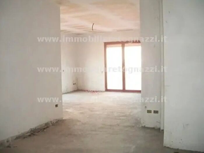 Appartamento con 5 locali in vendita in Zona Stadio, Certaldo