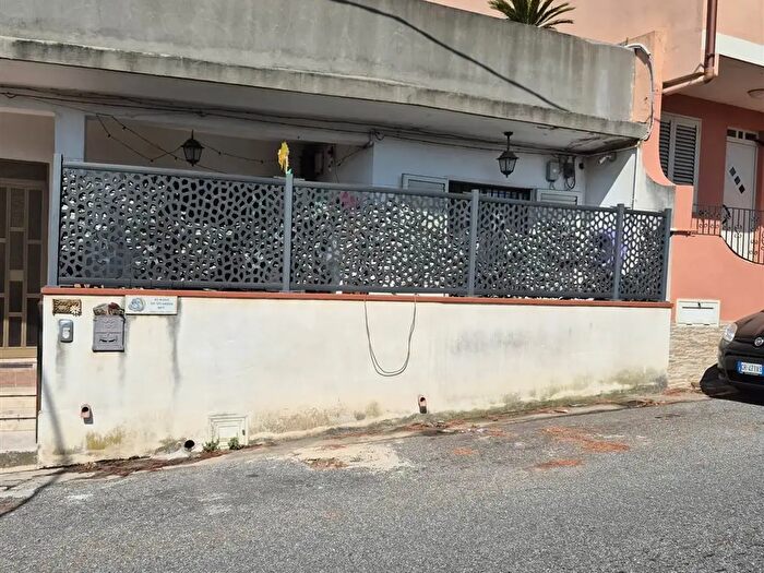 Appartamento quadrilocale in vendita in Via Giuseppe Corsini, Messina