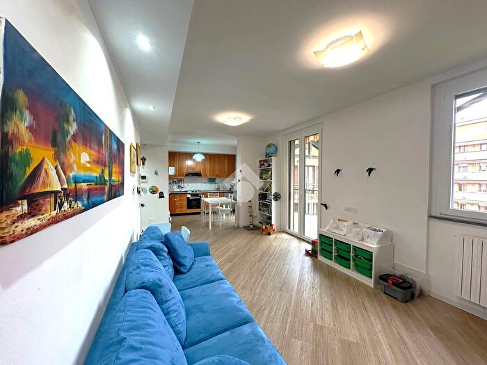 Appartamento trilocale in vendita in Via Comasinella, BovisioMasciago