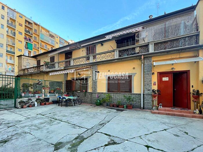 Case in Vendita e in Affitto - 3