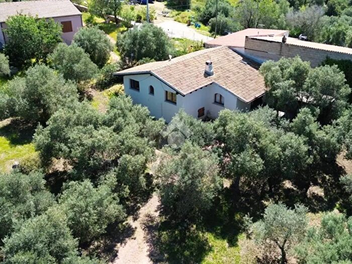 Casa quadrilocale in vendita in Località La Sarra, Loiri Porto San Paolo