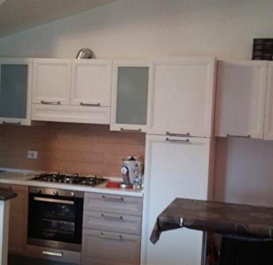 Appartamento trilocale in vendita in Allerona