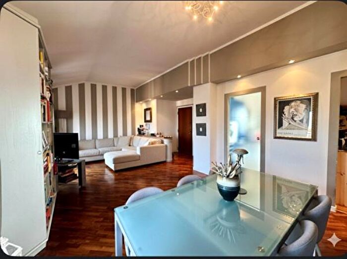 Appartamento trilocale in vendita in Corso Fratelli Rosselli, Voghera