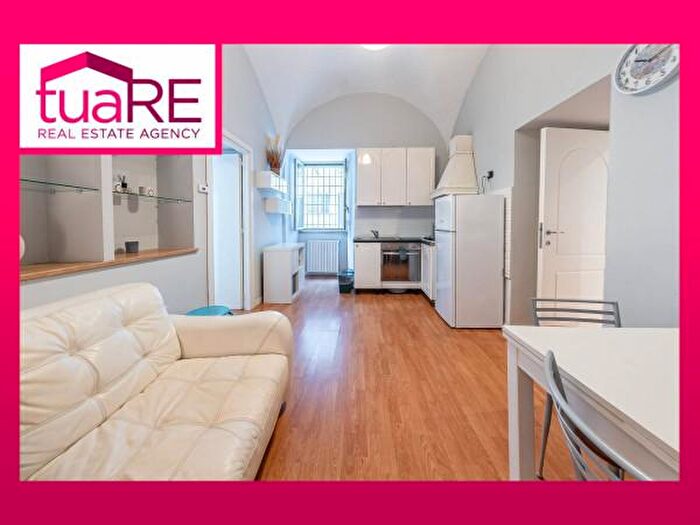 Appartamento bilocale in vendita in Via Marmorata, Roma