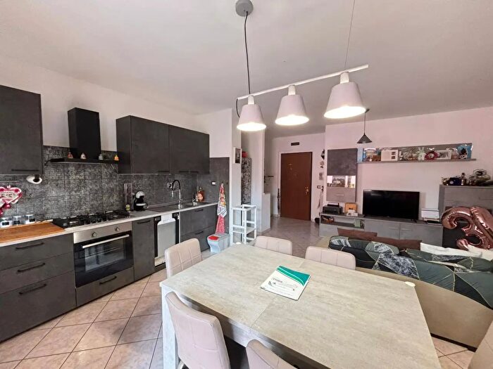 Appartamento trilocale in vendita in Via Orvietana a, Marsciano