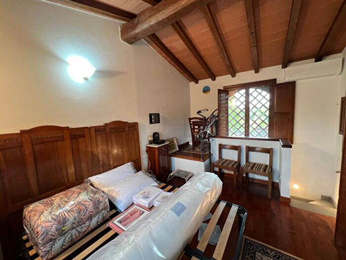 Casa trilocale in affitto in Via di Casellina, Via Pisana, Scandicci