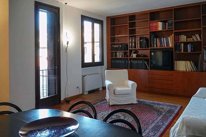 Appartamento monolocale in affitto in Via Carlo Osma, Milano