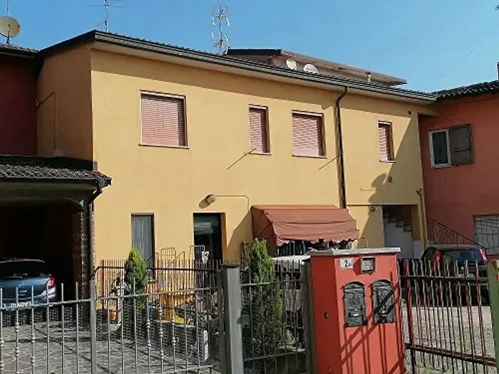 Appartamento bilocale in affitto in Via Risorgimento, Palazzo Pignano