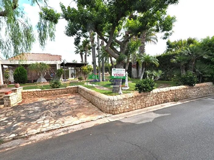 Casa trilocale in vendita in Athena Resort, Ragusa