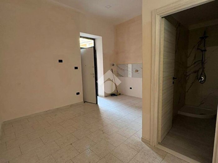 Appartamento monolocale in affitto in Via Fratelli Rosselli, Afragola