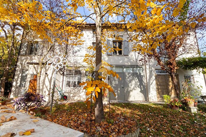 Appartamento trilocale in vendita in Via Lama di Quartirolo, Carpi