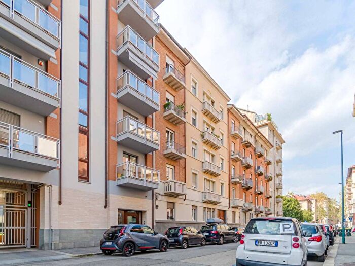 Appartamento bilocale in affitto in Via Caprie, Cit Turin, Torino