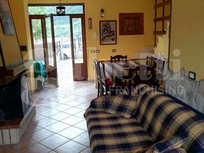 Casa trilocale in affitto in Sp Snc, Castel Di Sangro