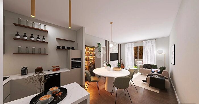 Appartamento con 5 locali in vendita in Via Comasina, Verano Brianza