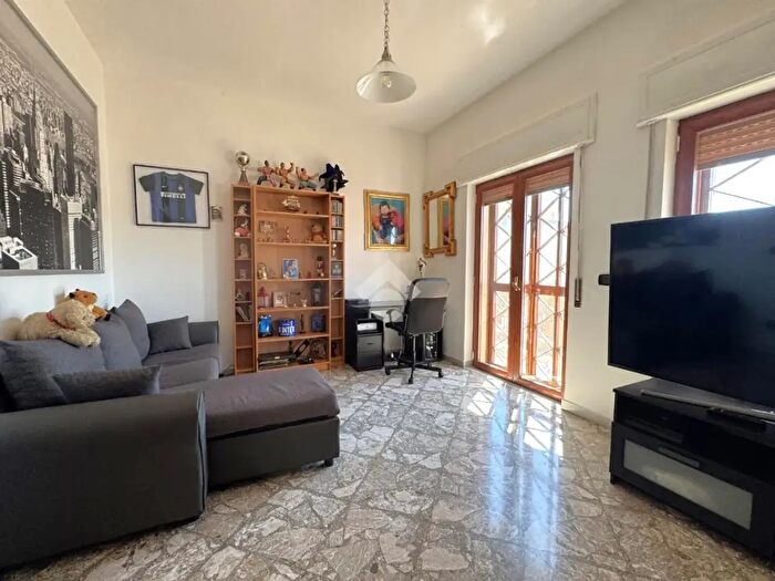 Appartamento trilocale in vendita in Corso Giuseppe Garibaldi, Bari