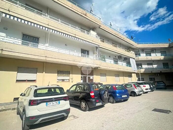 Appartamento quadrilocale in vendita in Via Feudo, Nola