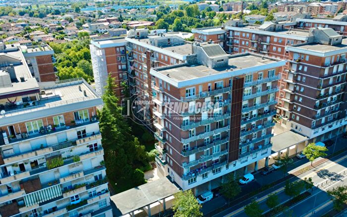 Appartamento trilocale in vendita in Via Alessandro Lamarmora, Brescia