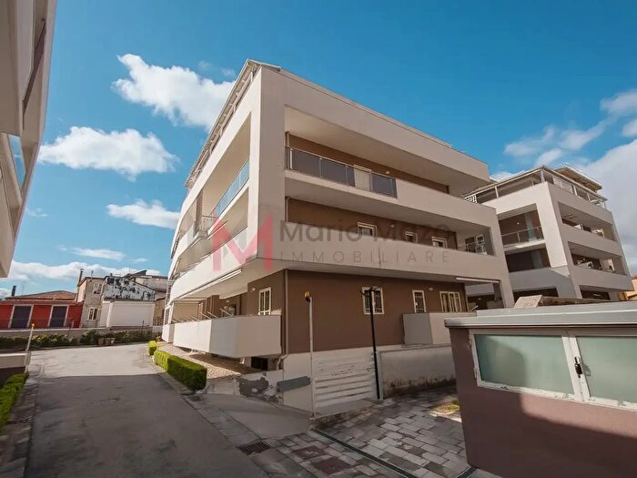 Appartamento trilocale in vendita in Via Cupa S Clemente, Nocera Superiore