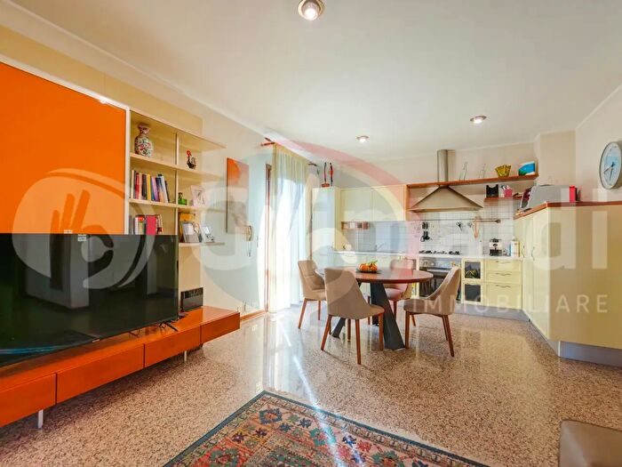 Casa con 6 locali in vendita in Vigodarzere