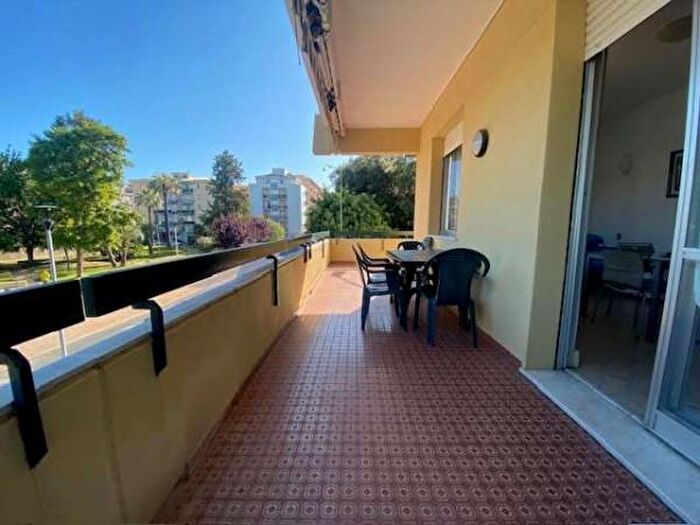 Appartamento bilocale in vendita in Via Amerigo Vespucci, Albenga