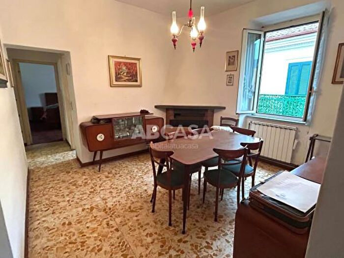 Appartamento quadrilocale in vendita in Via Alessandro Antonelli, Velletri