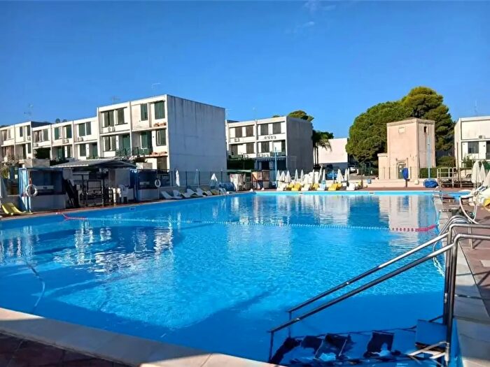 Appartamento trilocale in vendita in Loc Costa Saracena, Augusta
